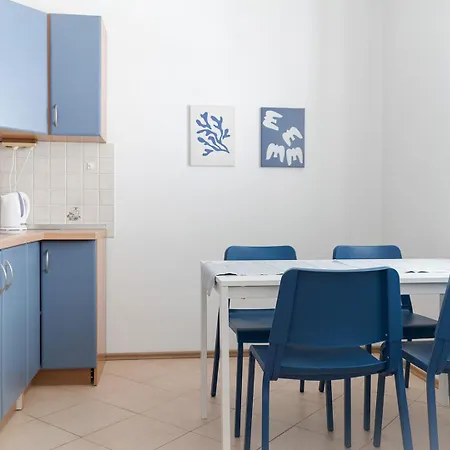 住宿加早餐酒店 Maestral Arba 3*