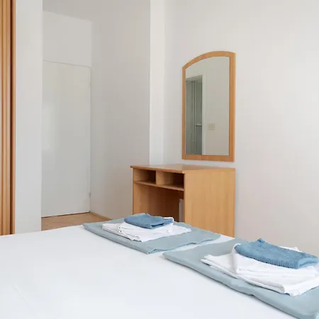 Bed & Breakfast Maestral Arba *