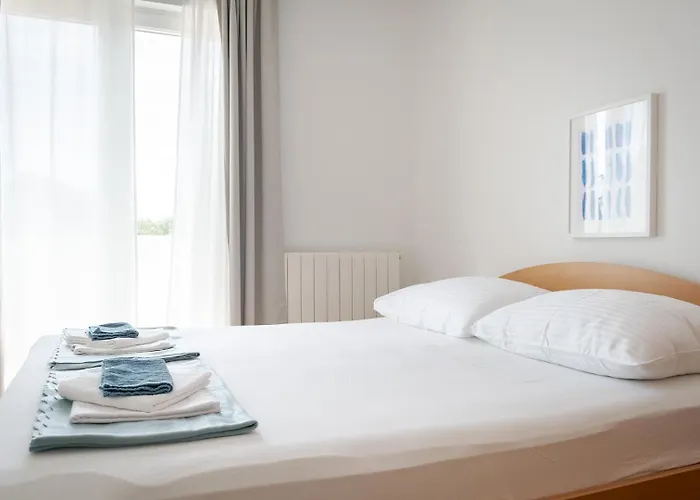 Maestral Arba 住宿加早餐酒店 Barbat na Rabu